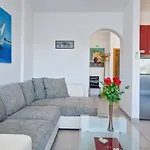 Apartment Modri Dragulj