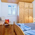 Apartment Modri Dragulj