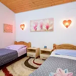Apartment Modri Dragulj Razanj