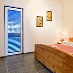 Apartment Modri Dragulj *