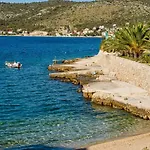 Modri Dragulj * Razanj