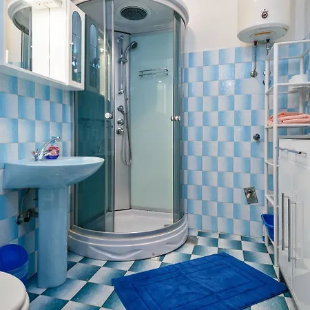 דירה Modri Dragulj Ražanj