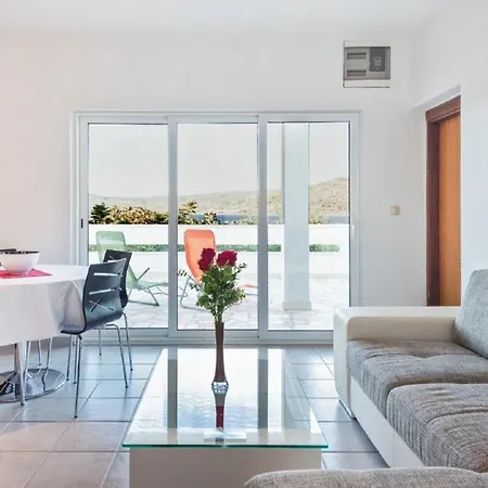 Modri Dragulj Apartament Ražanj