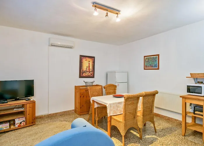 Modri Dragulj * Ražanj