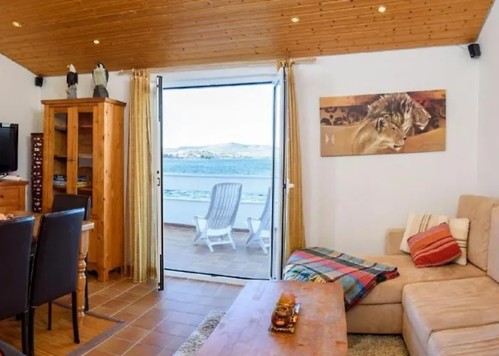 Modri Dragulj Apartamento Ražanj